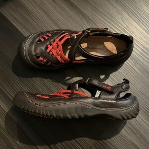 Jeep Women's Brown, Red, and Black Athletic Sandals